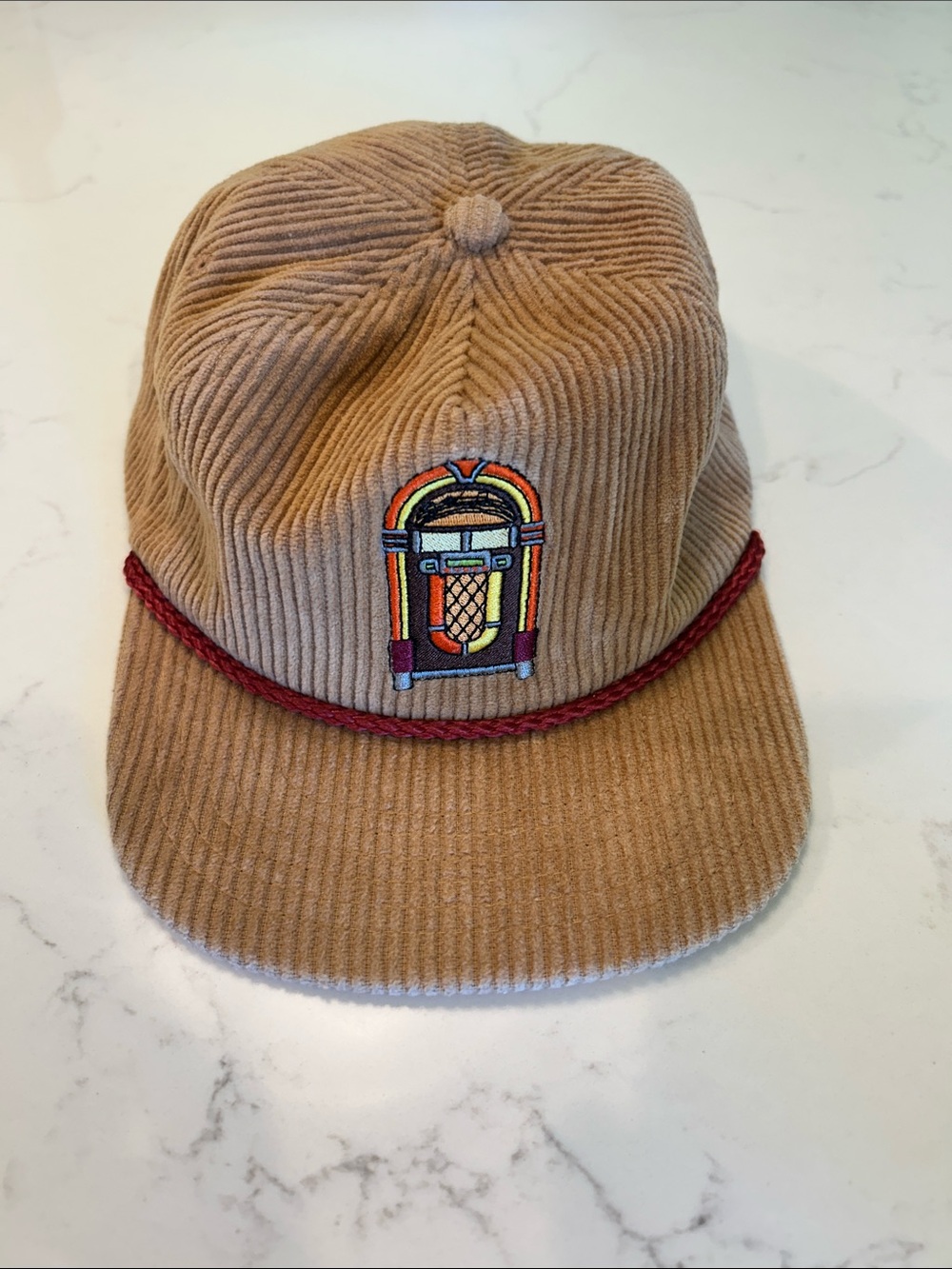Unisex Corduroy Jukebox Cap in Tan